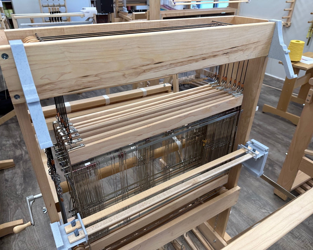 Helping Hands for Harrisville 22"